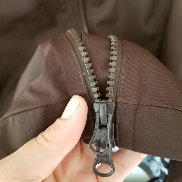 Lululemon It's Definitely Raining Jacket - Picture 10 of 16